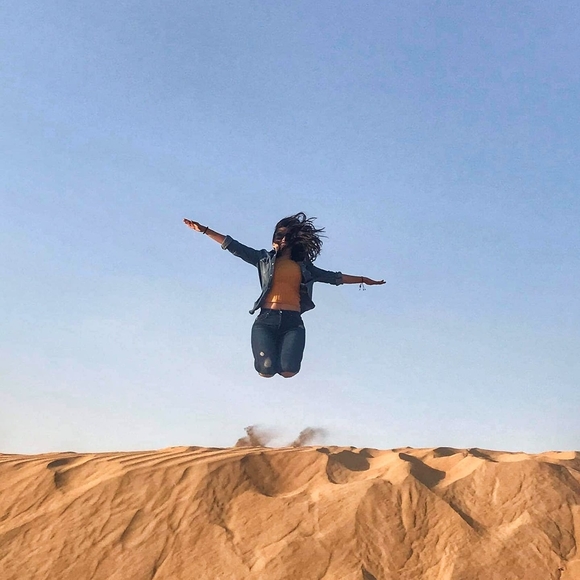 Meet your Posher, Imène - Picture 1 of 1